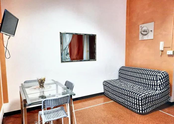 Charming Apartment In Genova With Private Parking, 70 Sqm