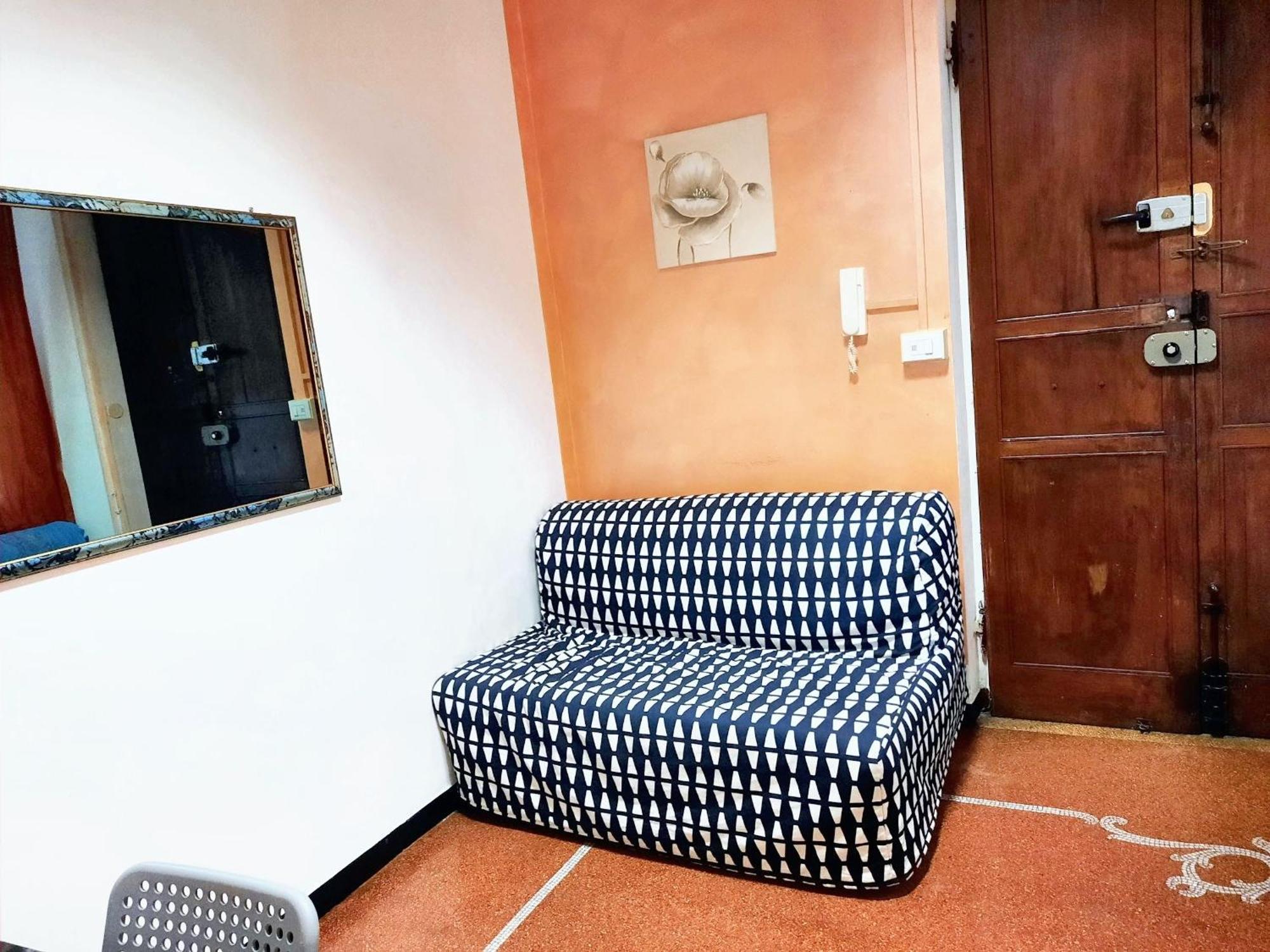 Charming In With Private Parking, 70 Sqm Appartamento